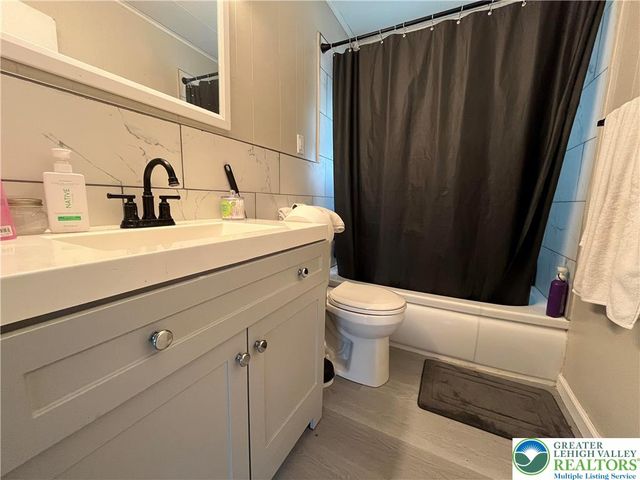 1709 Callone Avenue, Bethlehem City, PA 18017