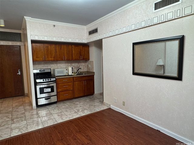 1188 Bishop Street 1302, Honolulu, HI 96813