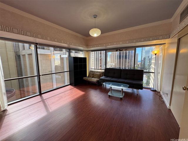 1188 Bishop Street 1302, Honolulu, HI 96813