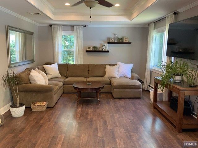 139 Ridge Avenue, Park Ridge, NJ 07656