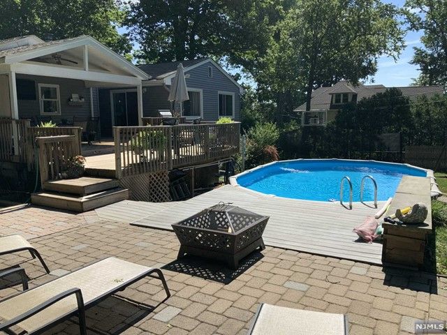 139 Ridge Avenue, Park Ridge, NJ 07656