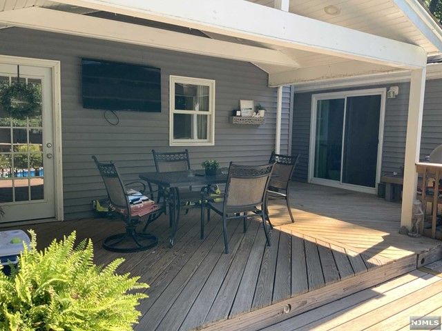 139 Ridge Avenue, Park Ridge, NJ 07656