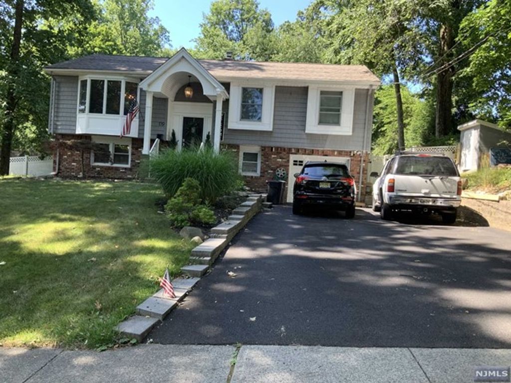 139 Ridge Avenue, Park Ridge, NJ 07656