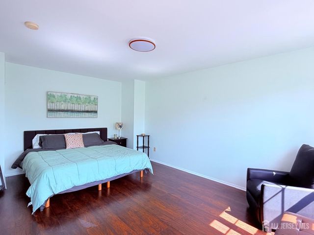 918 Plymouth Road, North Brunswick, NJ 08902