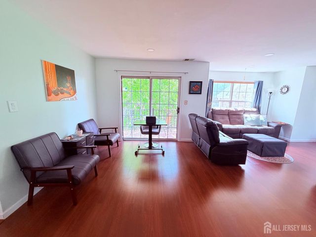 918 Plymouth Road, North Brunswick, NJ 08902