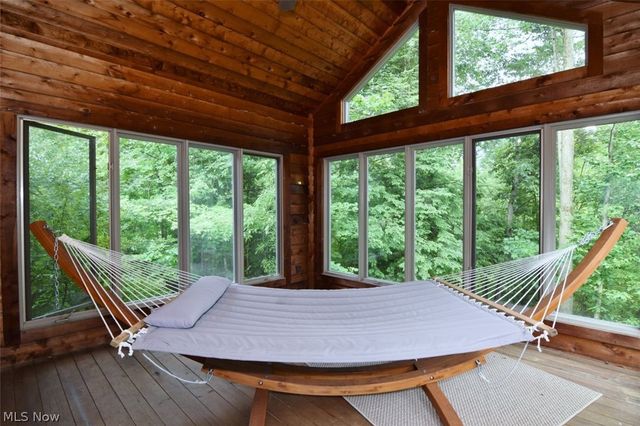 13540 Ledgebrook Lane, Chagrin Falls, OH 44022