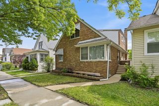2705 N Monitor Avenue, Chicago, IL 60639