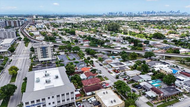 525 E 24th Street, Hialeah, FL 33013
