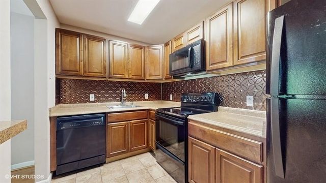 12 Carnaby Street B, Wappingers Falls, NY 12590