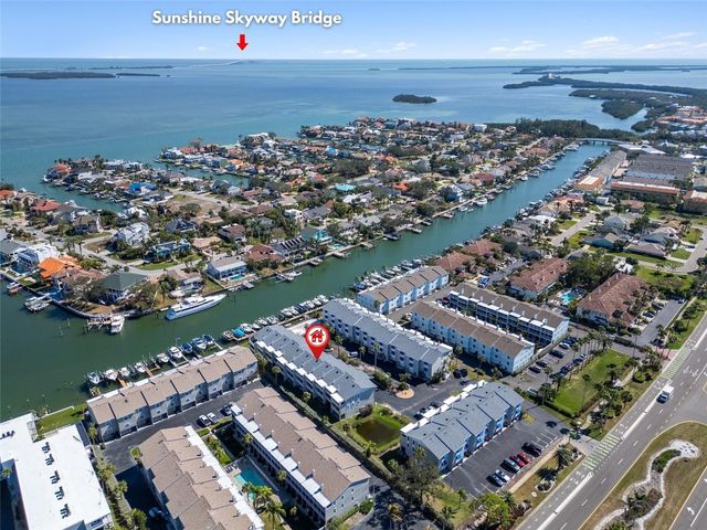 745 PINELLAS BAYWAY S 106, Tierra Verde, FL 33715