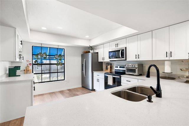 745 PINELLAS BAYWAY S 106, Tierra Verde, FL 33715
