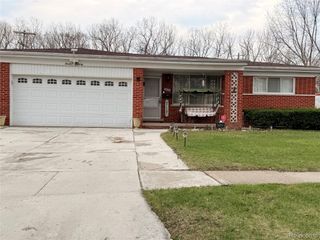 2630 Antonia Lane, Warren, MI 48091