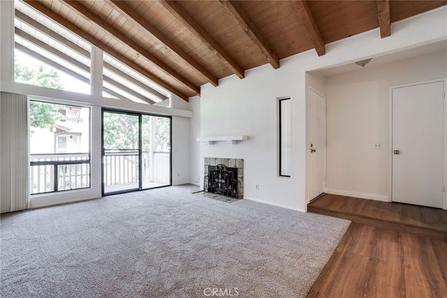 21372 Brookhurst 121, Huntington Beach, CA 92646