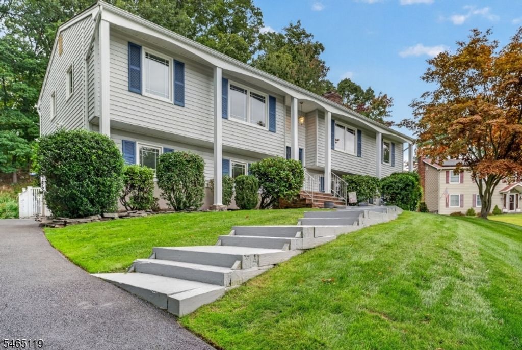 21 Alexandra Rd, Roxbury Twp., NJ 07850 — exterior