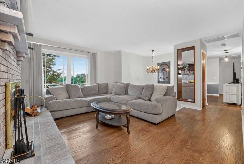 21 Alexandra Rd, Roxbury Twp., NJ 07850 — photo 4