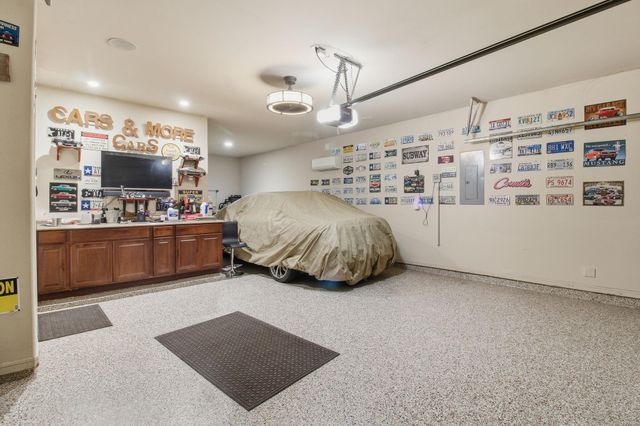 2511 Slice Right Circle, Houston, TX 77089