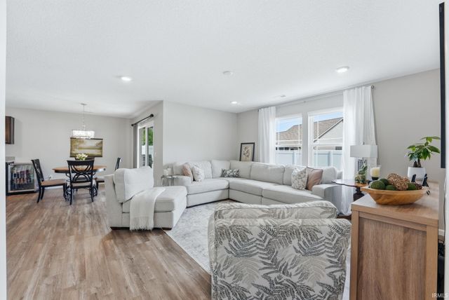 498 Brittania Drive, Huntington, IN 46750