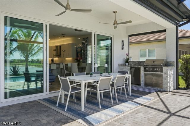 12352 Dahlia CT, Naples, FL 34120