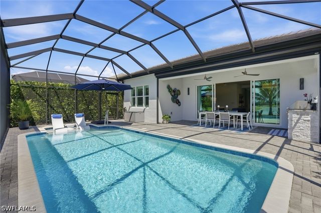 12352 Dahlia CT, Naples, FL 34120