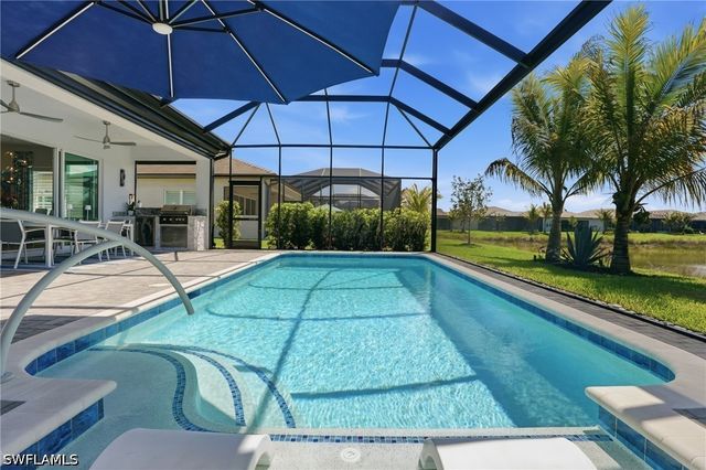 12352 Dahlia CT, Naples, FL 34120