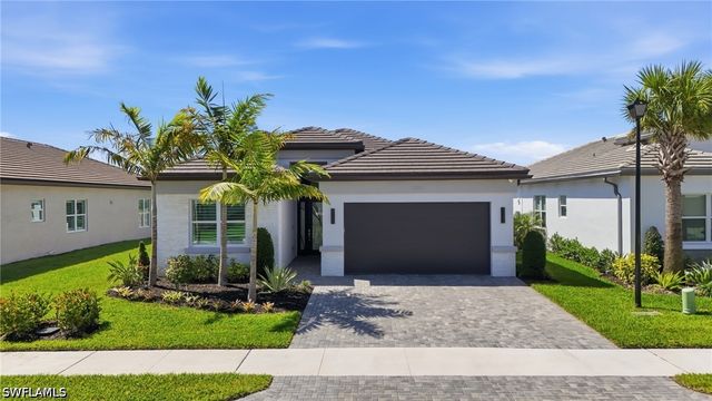 12352 Dahlia CT, Naples, FL 34120