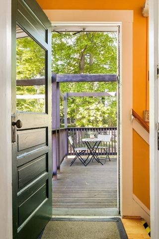 16 Arborough 2, Boston, MA 02131