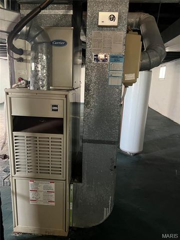 1604 Quendo Avenue, University City, MO 63130