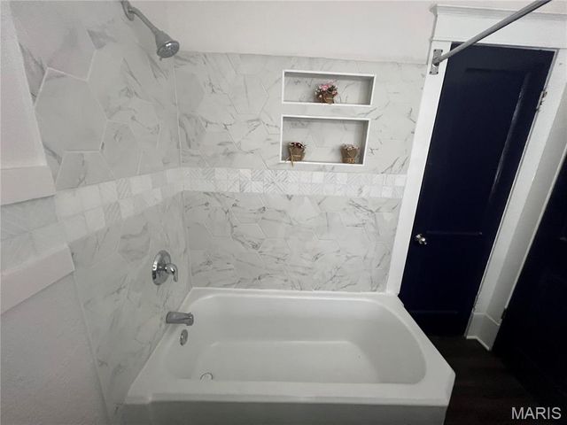 1604 Quendo Avenue, University City, MO 63130