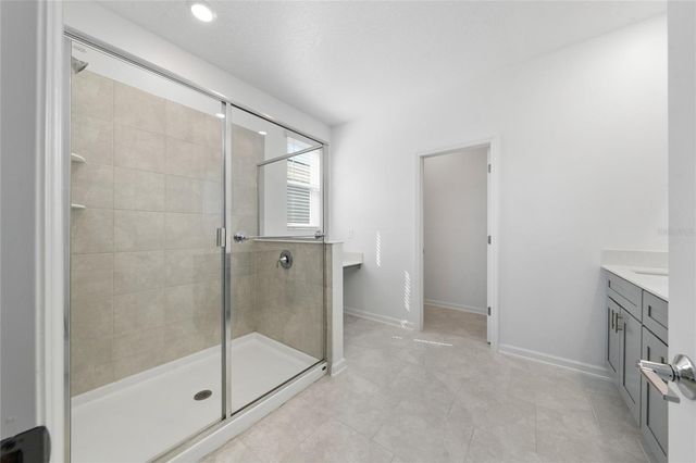 4132 JESPERSEN STREET, Apopka, FL 32712