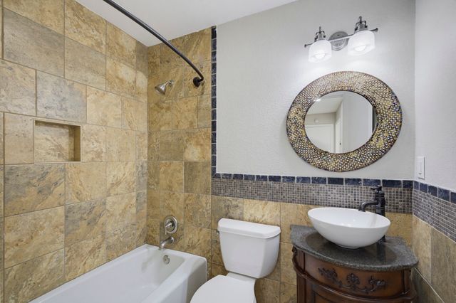 3703 Hulen Park Drive, Fort Worth, TX 76109
