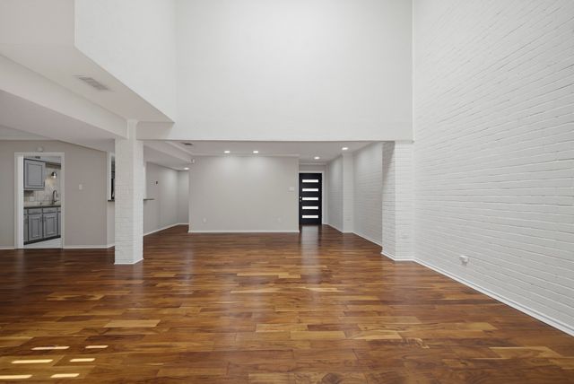 3703 Hulen Park Drive, Fort Worth, TX 76109