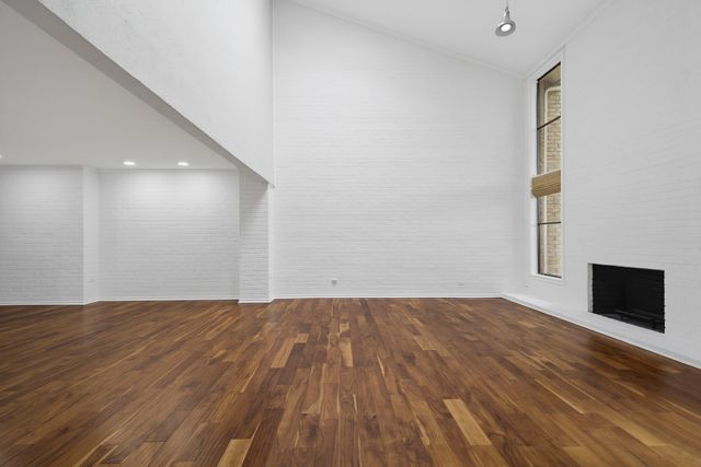 3703 Hulen Park Drive, Fort Worth, TX 76109