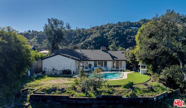 10803 Alta View Drive, Studio City (los Angeles), CA 91604