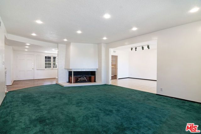 10803 Alta View Drive, Studio City (los Angeles), CA 91604