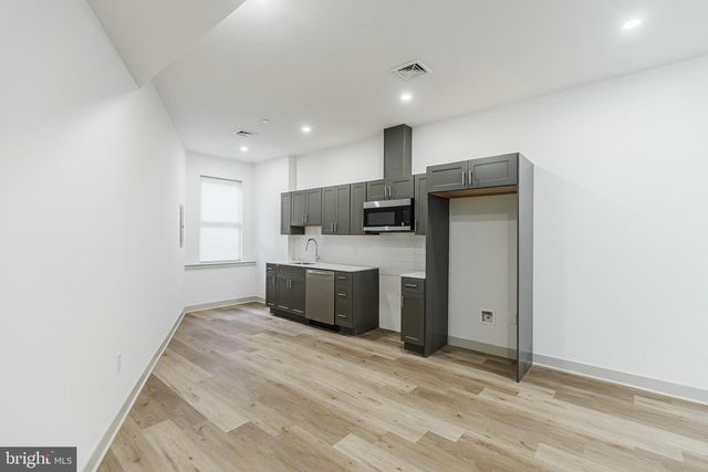 723 N SHEDWICK ST, Philadelphia, PA 19104
