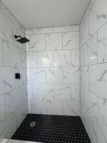 6523 Glen Rock Drive, Houston, TX 77087