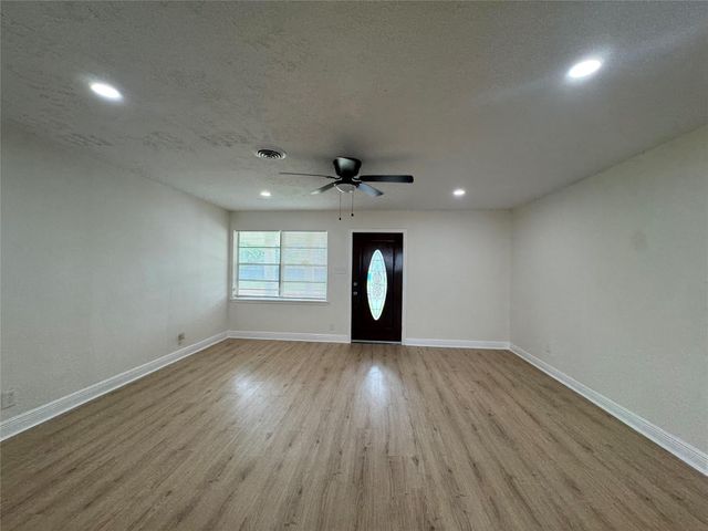 6523 Glen Rock Drive, Houston, TX 77087