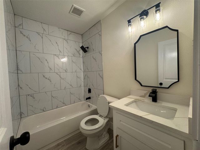 6523 Glen Rock Drive, Houston, TX 77087
