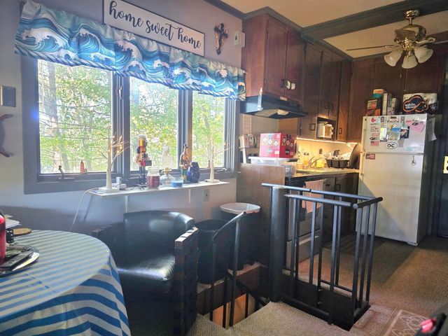 29 Sabbatia Dr, Taunton, MA 02780