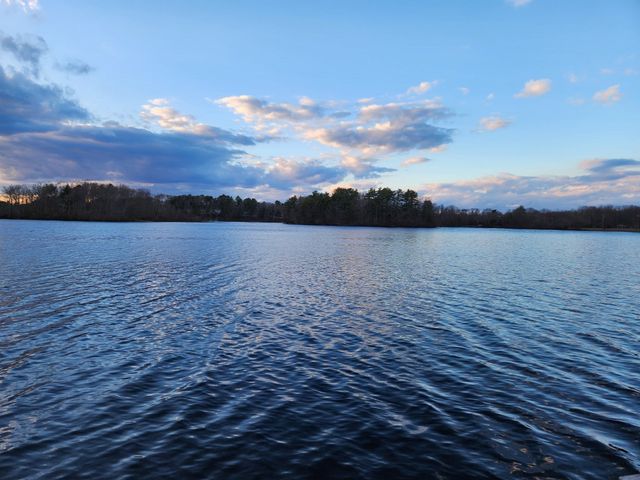 29 Sabbatia Dr, Taunton, MA 02780