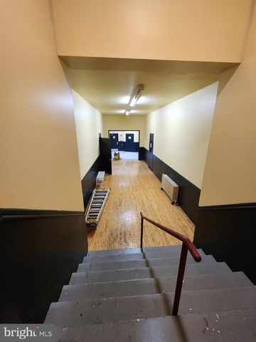311 Columbia St Apt 3, Cumberland, MD 21502