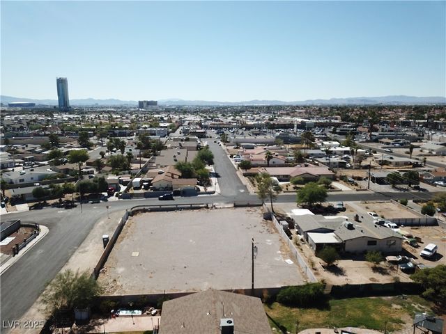 4730 Pioneer Avenue, Las Vegas, NV 89102