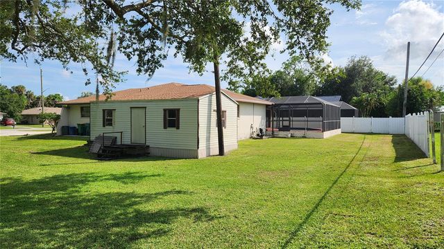19842 MIDWAY BLVD, Port Charlotte, FL 33948