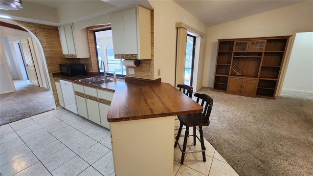 19842 MIDWAY BLVD, Port Charlotte, FL 33948