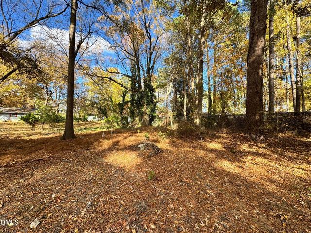 109 Forest Green Drive, Cary, NC 27511