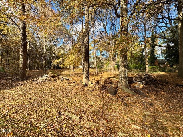 109 Forest Green Drive, Cary, NC 27511