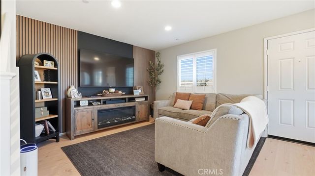 3996 S Manitoba, Ontario, CA 91761