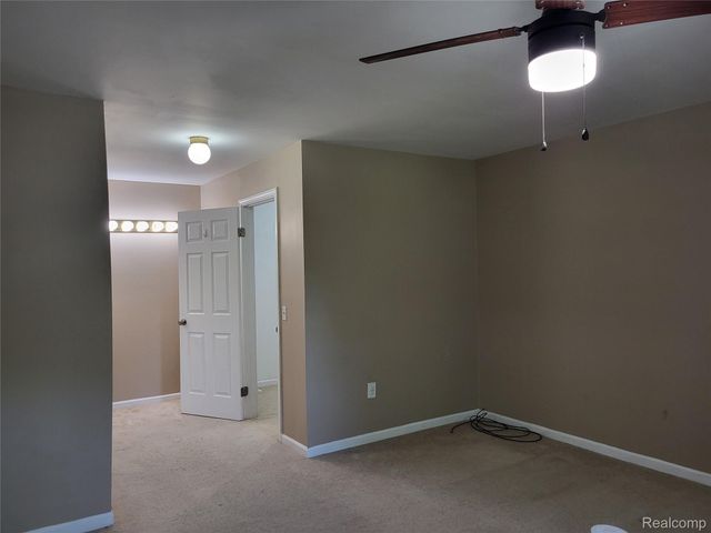 5791 Beauchamp Place, West Bloomfield Charter Township, MI 48322