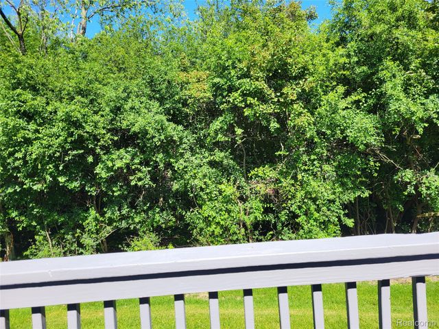 5791 Beauchamp Place, West Bloomfield Charter Township, MI 48322