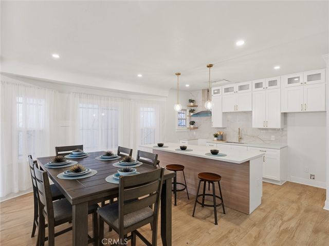 658 W 7th, San Pedro, CA 90731